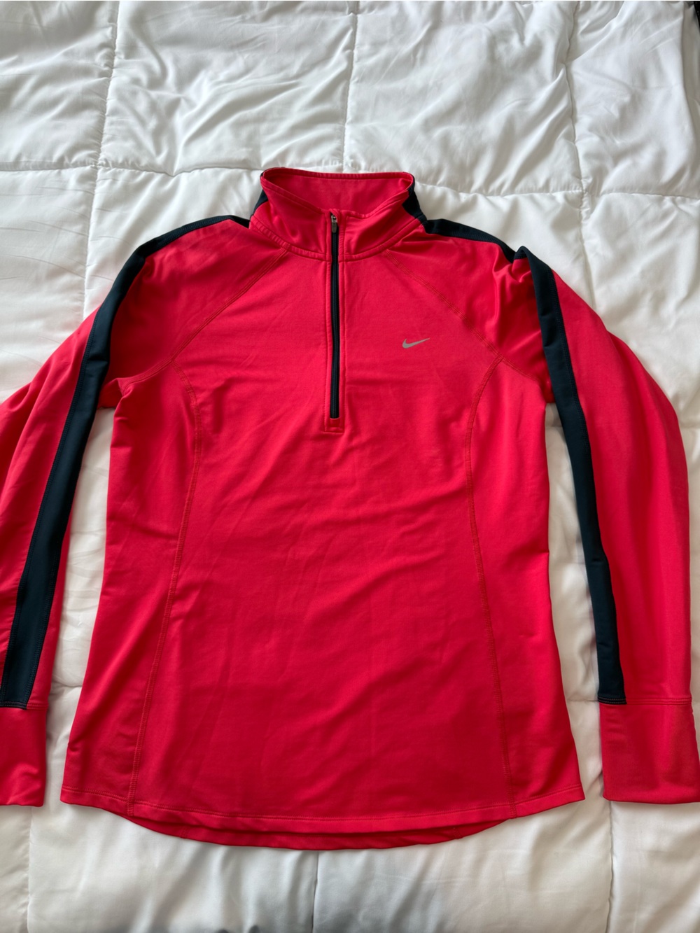 Nike women’s running jacket hot pink and navy blue